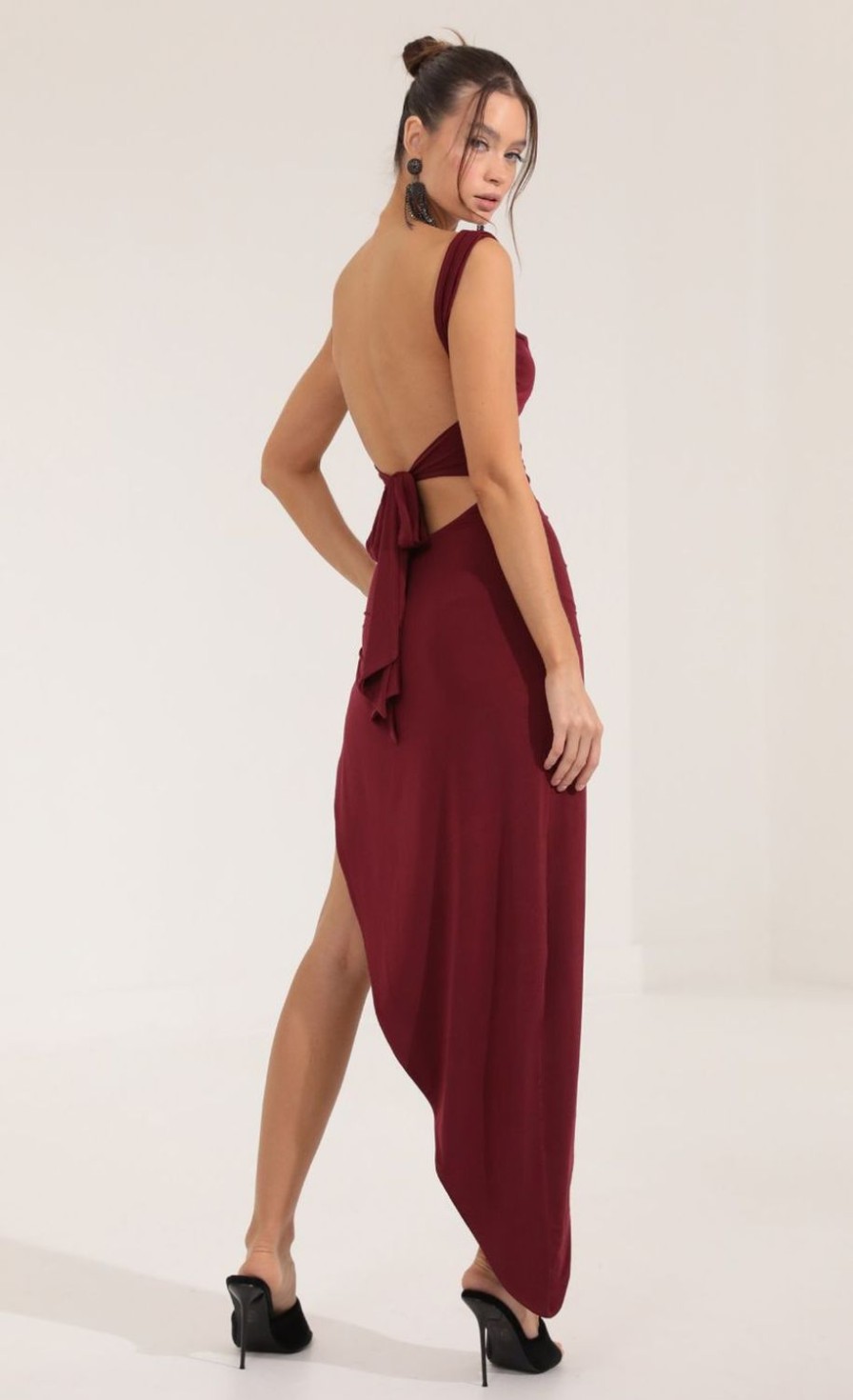 Clothing LUCY IN THE SKY | Chicago Ruched Side Slit Maxi Dress In Red | Lucy In The Sky