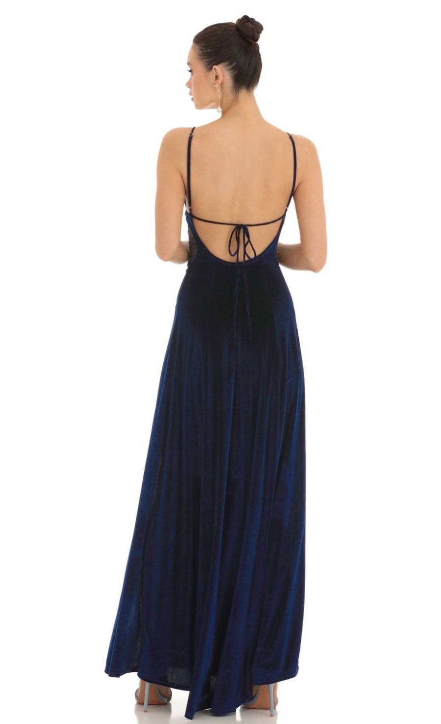 Clothing LUCY IN THE SKY | Billie Velvet Floral Cutout Maxi Dress In Navy | Lucy In The Sky