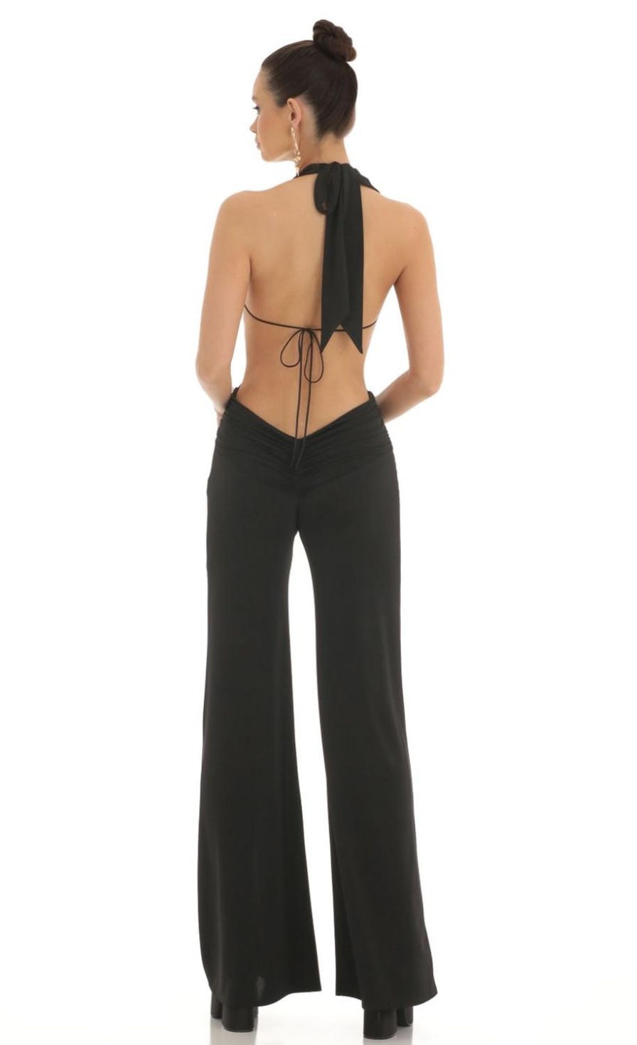 Clothing LUCY IN THE SKY | Saga Plunge Halter Jumpsuit In Black | Lucy In The Sky