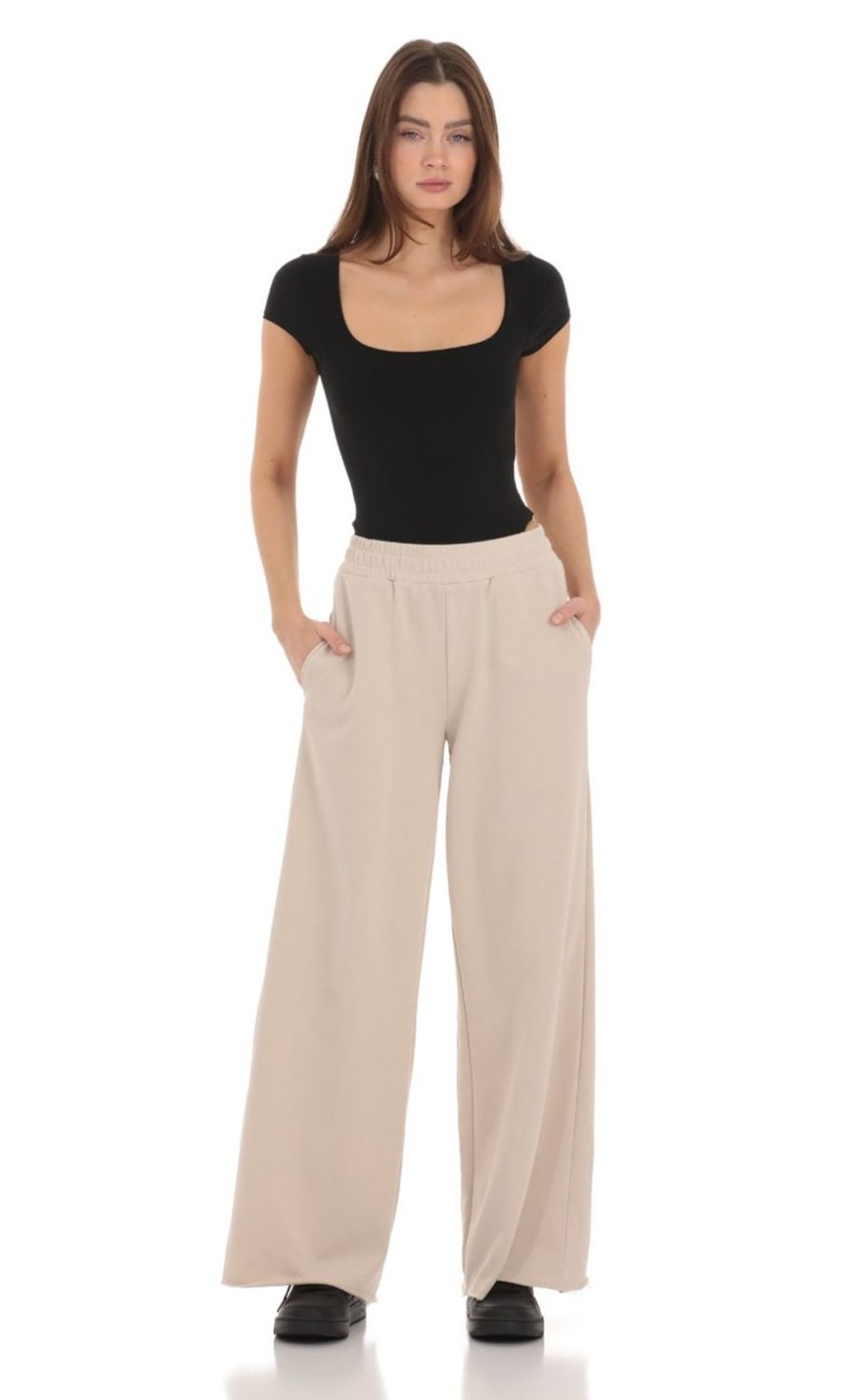 Clothing LUCY IN THE SKY | Wide Leg Sweatpants In Beige | Lucy In The Sky