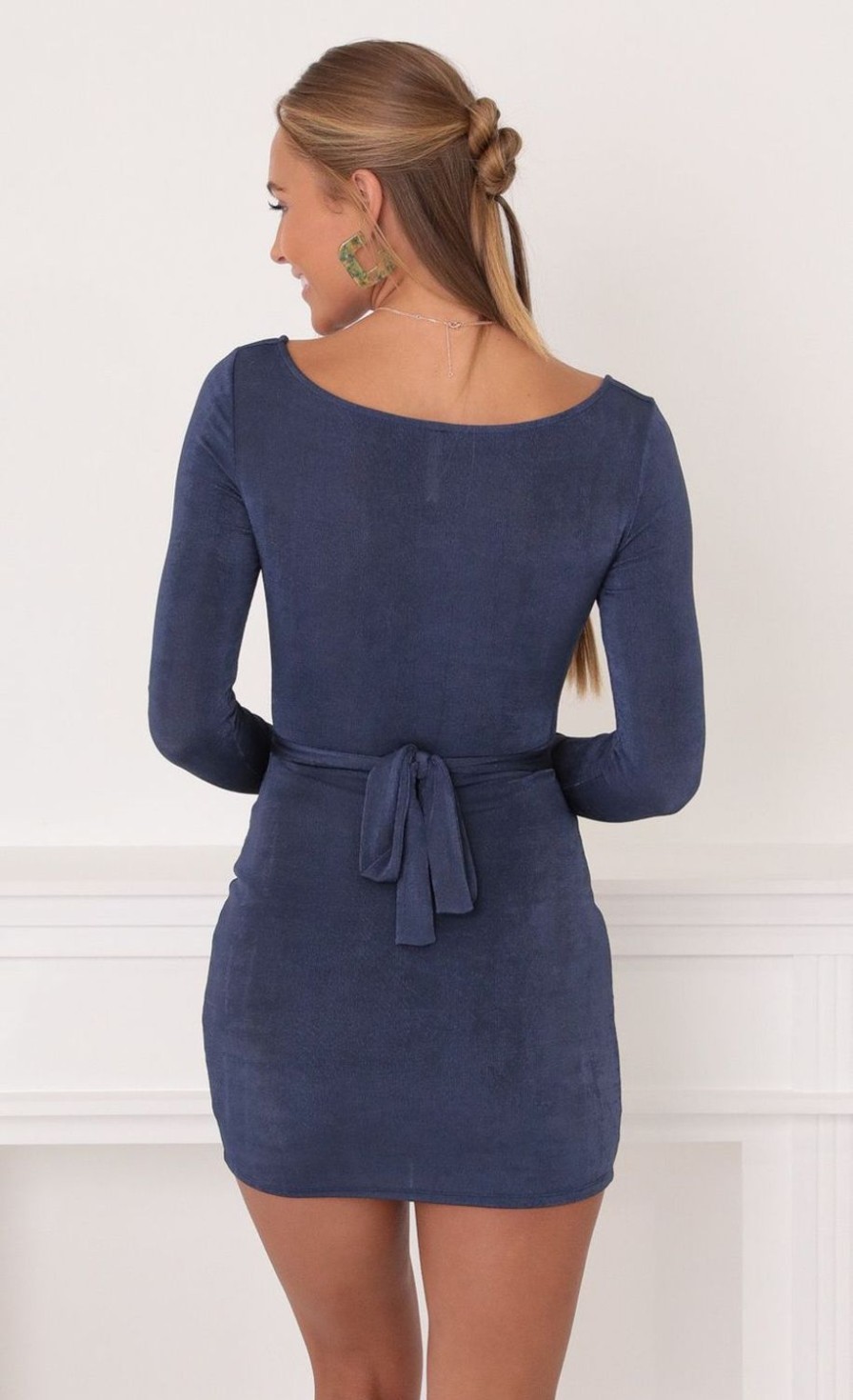 Clothing LUCY IN THE SKY | Astrid Bodycon Long Sleeve Dress In Navy Blue | Lucy In The Sky